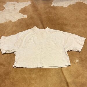 Universal Thread Short Sleeve Cream Tee
